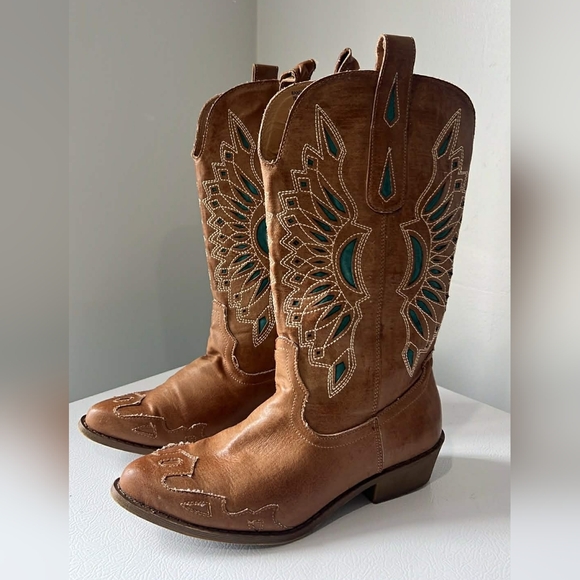 coconuts Shoes - Coconuts by Matisse Brown and Teal Ankle Boots